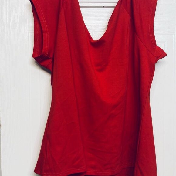 City Chic Top Miss Vintage Limited Edition Red V-Neck Cap Sleeve Size XL 22 NWT - Picture 4 of 11